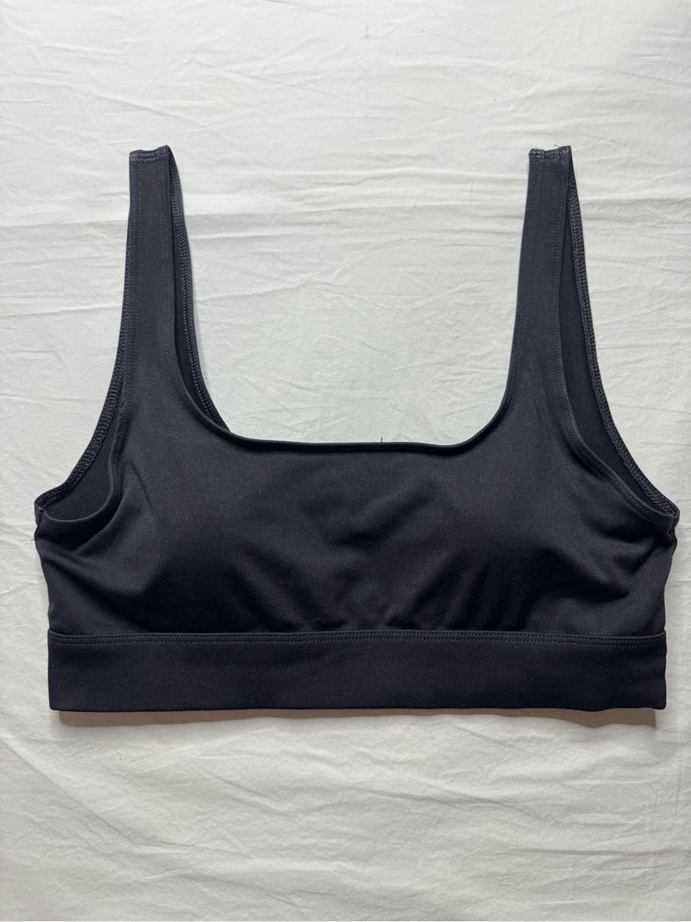 PINK Victoria's Secret - Black Scoop Sports Bra